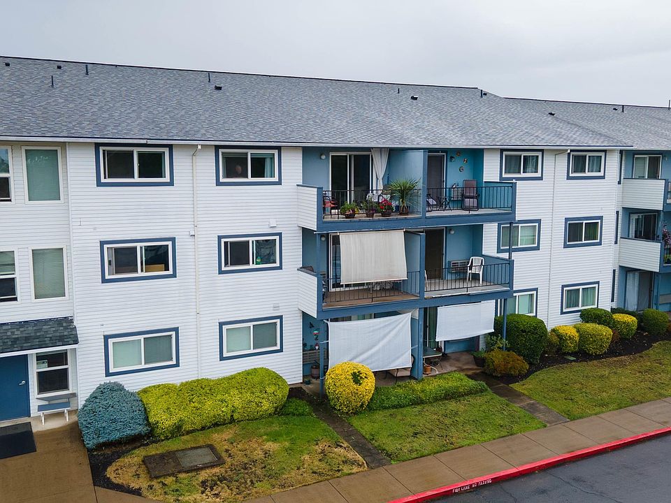 1st image of 950 Evergreen Rd APT 207