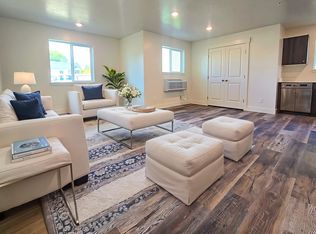 235 W 7 S #5, Saint Anthony, ID 83445