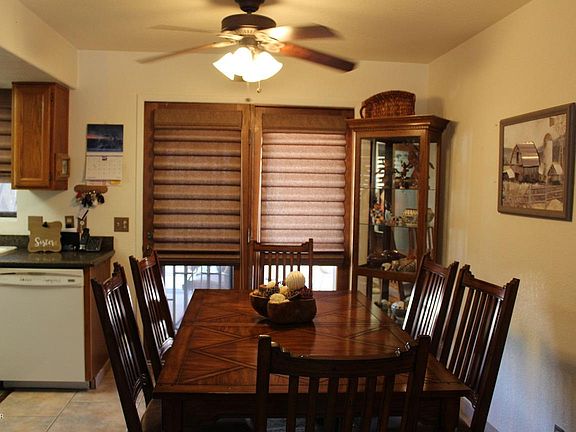 3rd image of 3055 Silversmith Dr