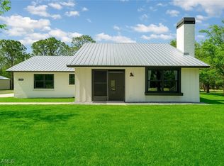 11590 Fox Hill Rd, North Fort Myers, FL 33917