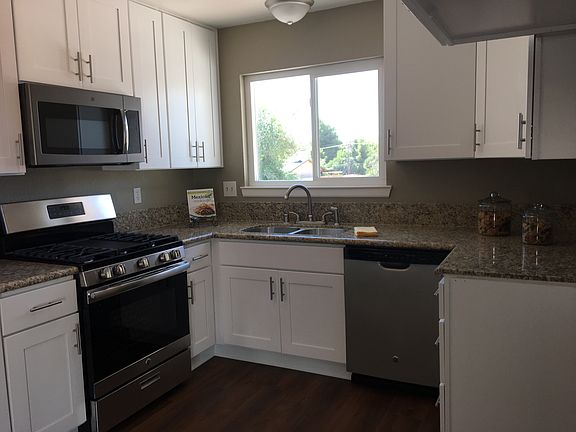 3rd image of 16264 Molino Dr