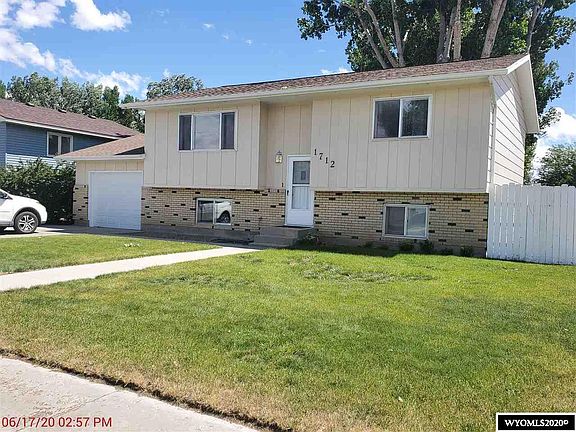 2nd image of 1712 Yellowstone Ave