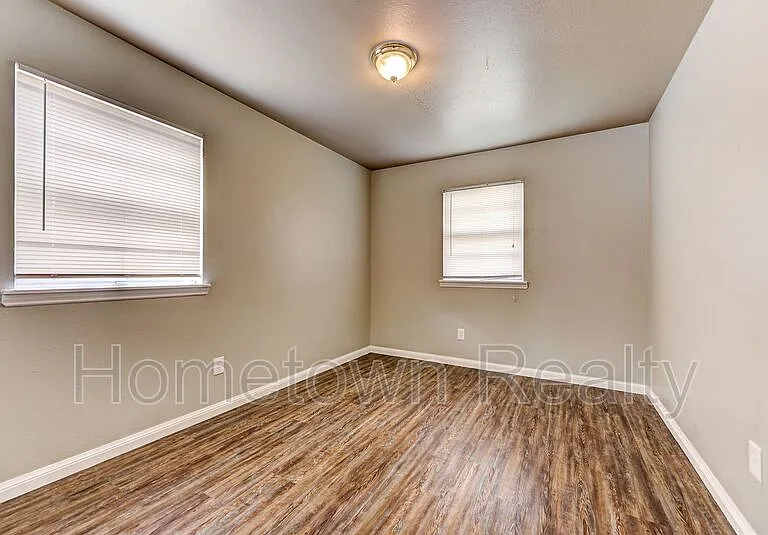 1308 McDonald Dr — Photo 22