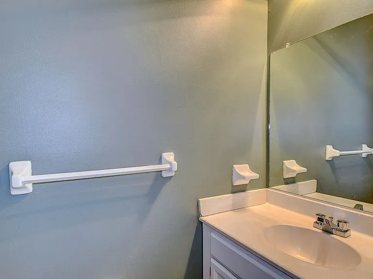 4206 Minnard Ct — Photo 4