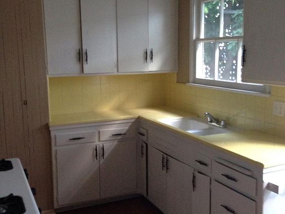 2nd image of 4208 Arch Dr