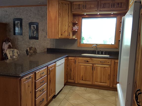 rustic hickory cabinets