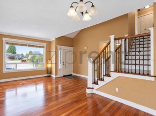 1801 SW 331st Pl, Federal Way, WA 98023