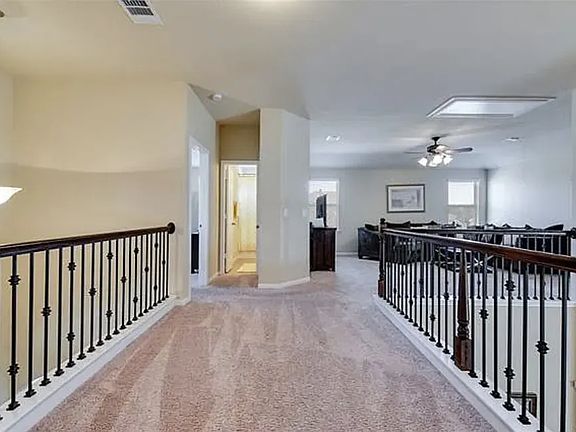 5th image of 1905 Texoma Dr #1