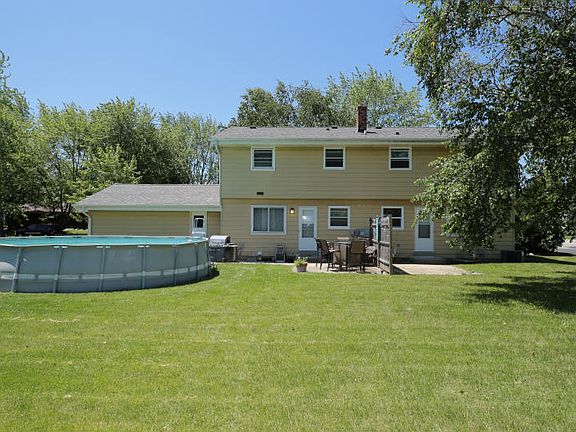 5th image of W156N11018 Catskill Ln