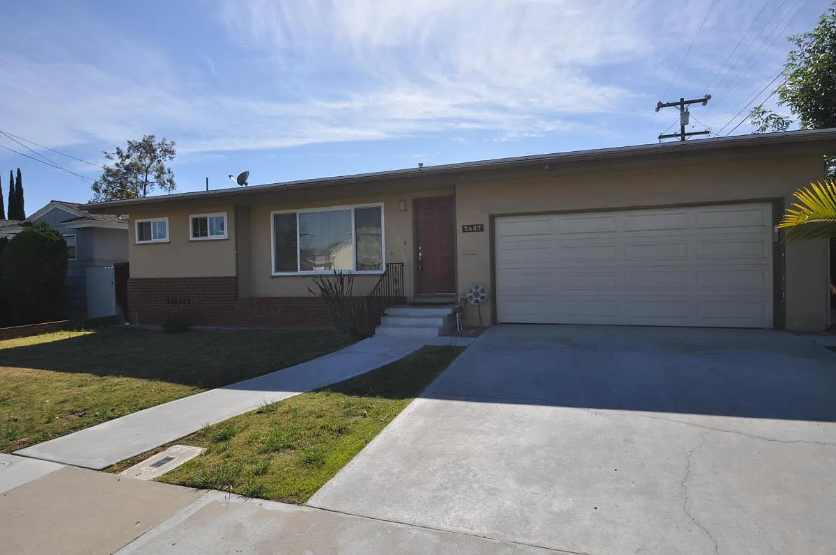 4 bed, 1600 sqft, $4,600 — Photo 1
