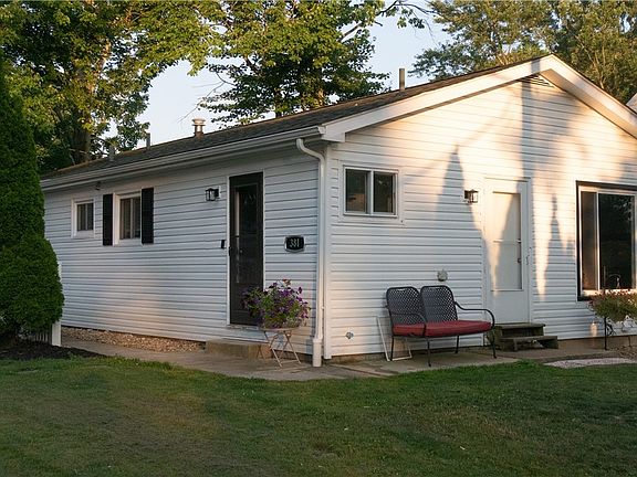 2nd image of 381 Rosalind Ave