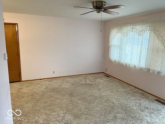 5th image of 1402 N Woodward St