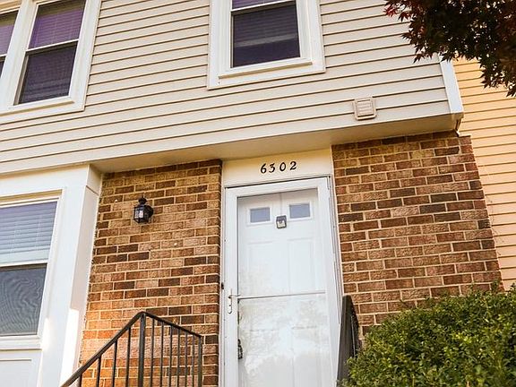 3rd image of 6302 Meetinghouse Way