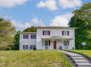 23099 Fairmount Rd, Waynesfield, OH 45896