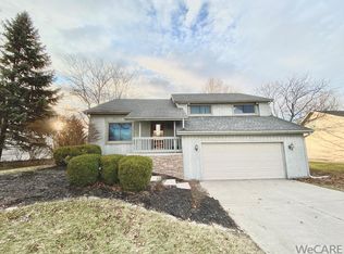 141 Ridge Crest Cir, Lima, OH 45801