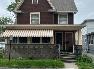 22 Lawton St, Rochester, NY 14607