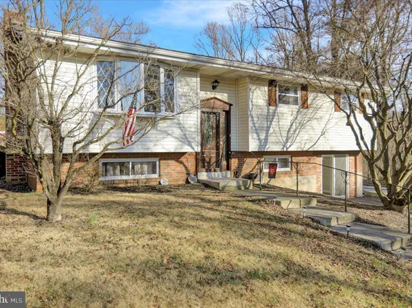 201 Sycamore St, Mohnton, PA 19540