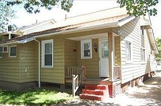 3rd image of 1358 Mathews Ave