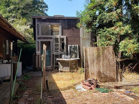 2nd image of 18925 Trillium Ln