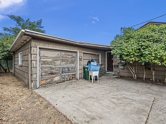 5th image of 757 Berntzen Rd