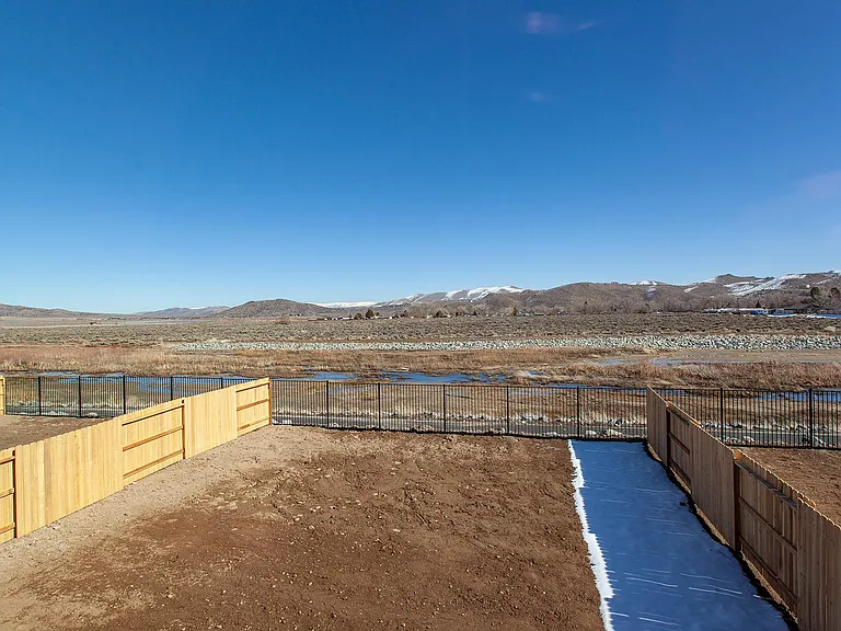 8904 Coyote Bluff Dr — Photo 5