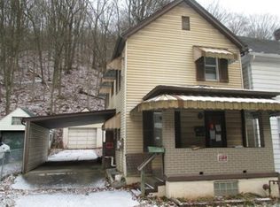 1423 Wall Ave, Pitcairn, PA 15140