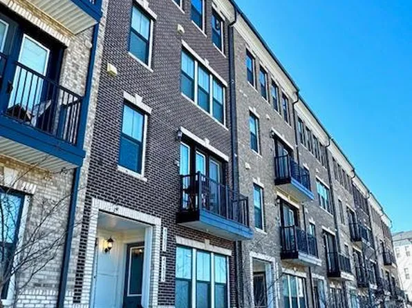 42619 Nubbins Ter, Ashburn, VA 20147