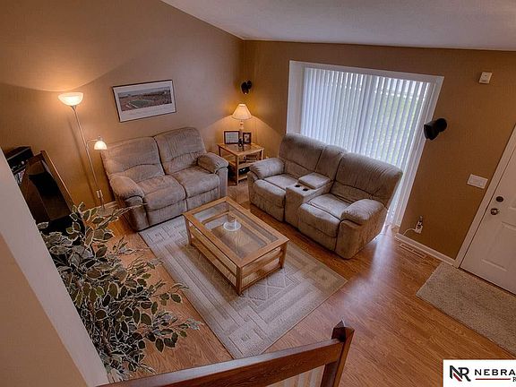 2nd image of 13539 Redwood St
