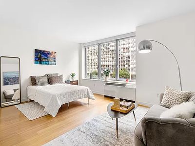 303 E 33rd St APT 4J, New York, NY, 10016