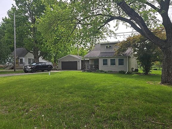 2nd image of 4055 N Vassar Rd