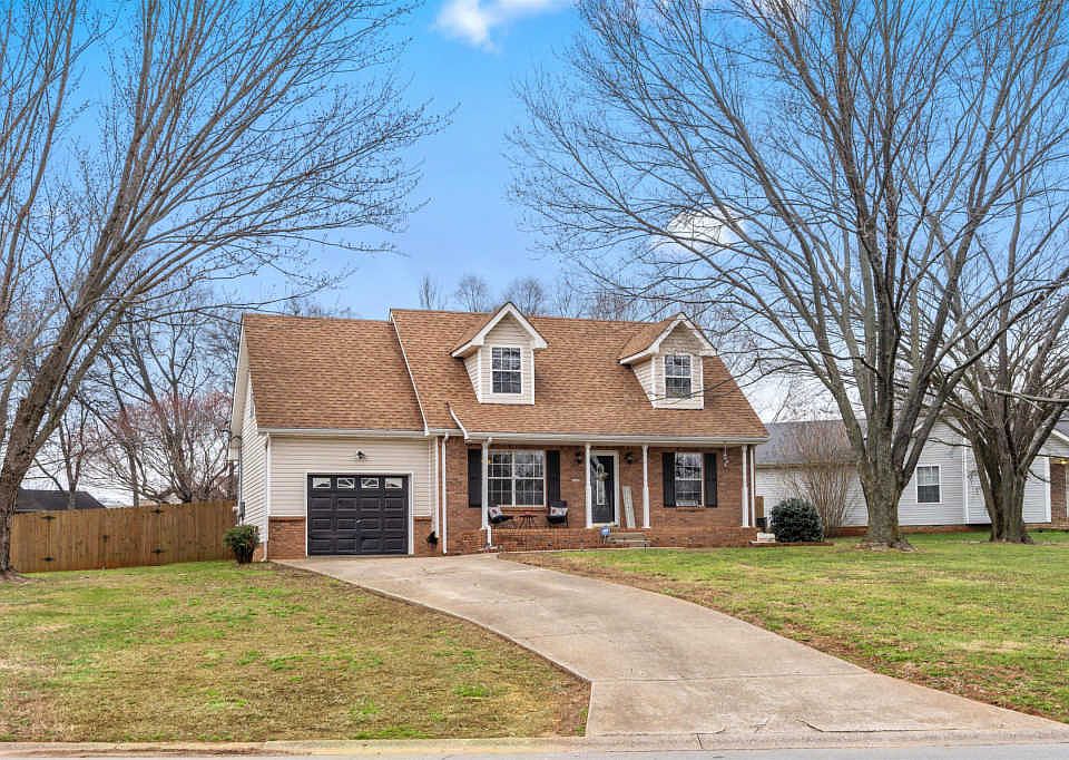 1st image of 1301 Venessa Dr