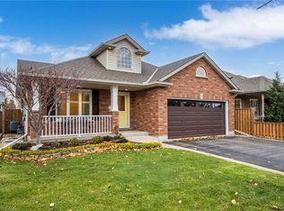 5 Briarwood Dr, Saint Catharines, ON L2S4A7