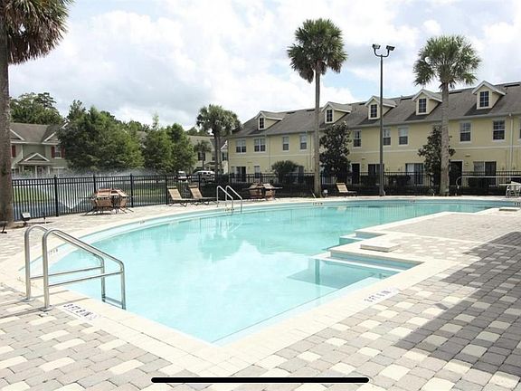 4th image of 10331 Regent Square Dr