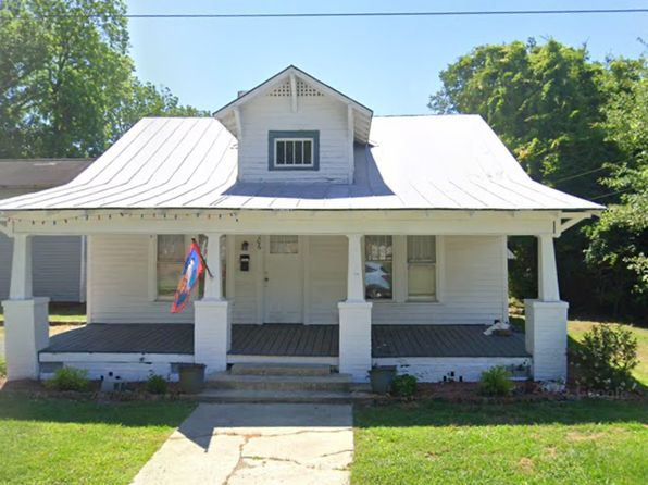 206 N Martin St