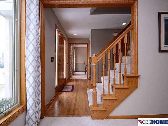 5th image of 15060 Lake St