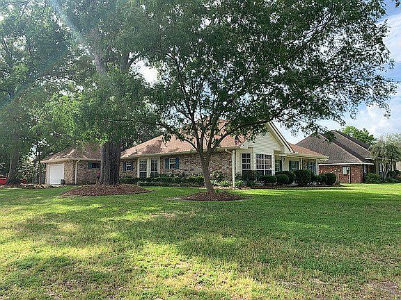 Large corner lot