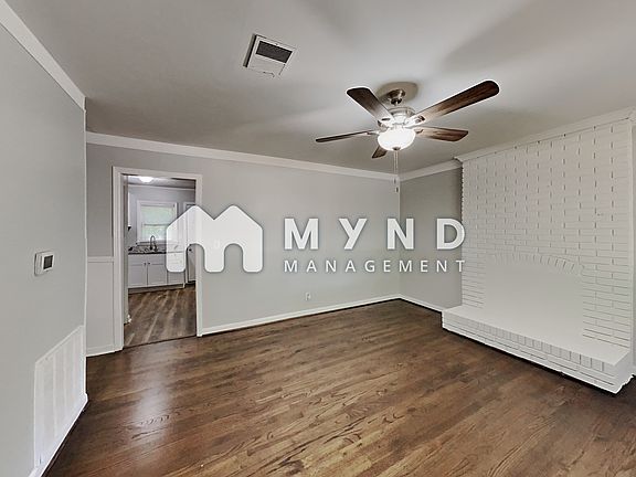 4th image of 1573 Rolling Meadow Ln