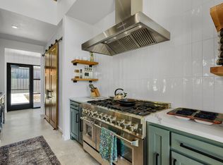 256 Green Oaks Dr, Sadler, TX 76264