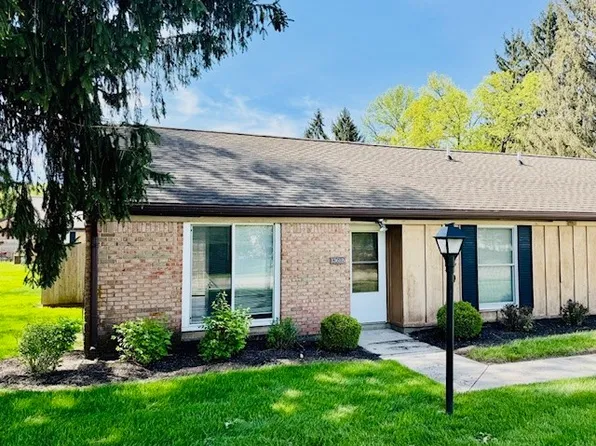 1361 Obetz Dr #B, Beavercreek, OH 45434