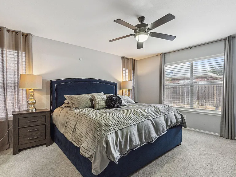 5944 Snow Creek Dr — Photo 10
