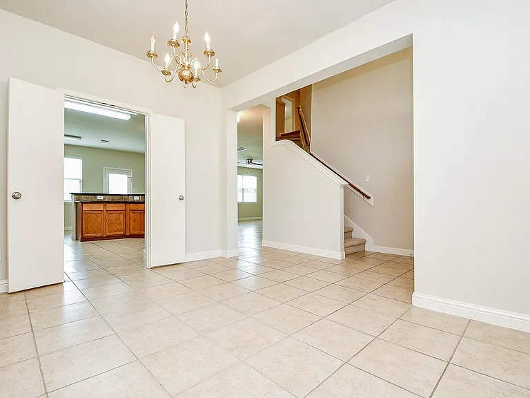 2707 Silk Tree Ln — Photo 11