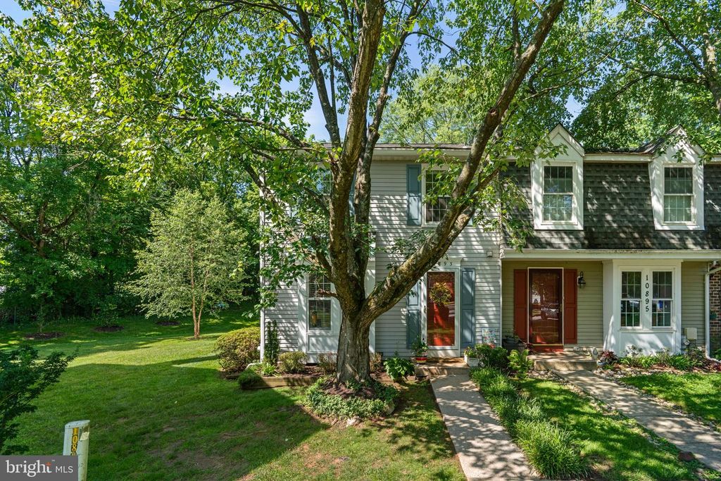 10893 Olde Woods Way, Columbia, MD - View 2