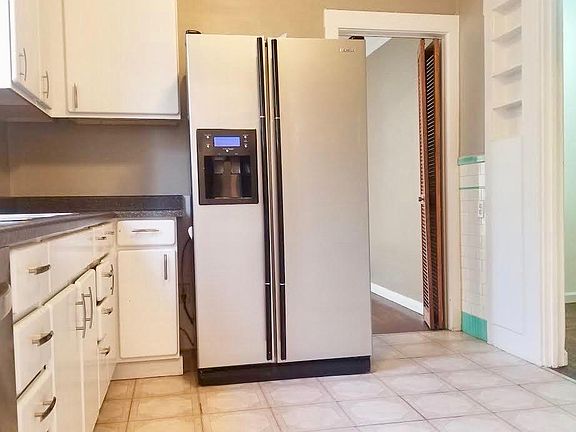 2nd image of 3444 Divisadero St #A