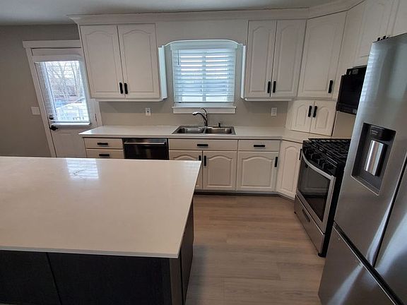 4th image of 10460 S Godatia Ln