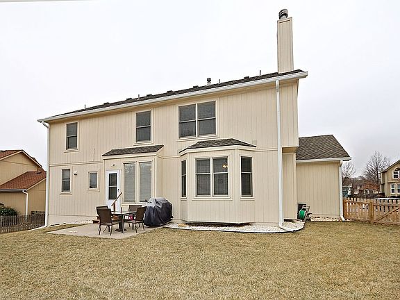 2nd image of 5927 W 152nd Ter