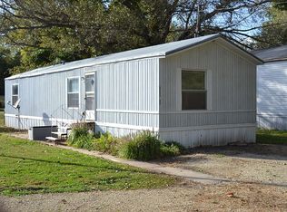 6224 Robin Ln #66, Manhattan, KS 66502