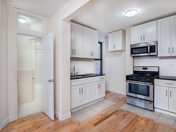 2nd image of 611 W 171st St APT 22B