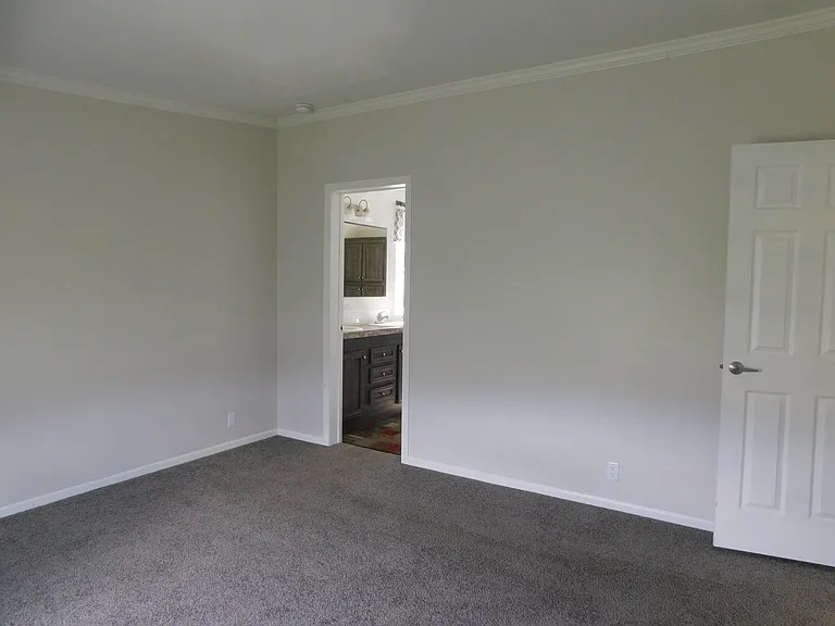 6981 SE Highway 31 — Photo 12