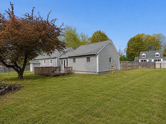 5th image of 476 Lindell Ave