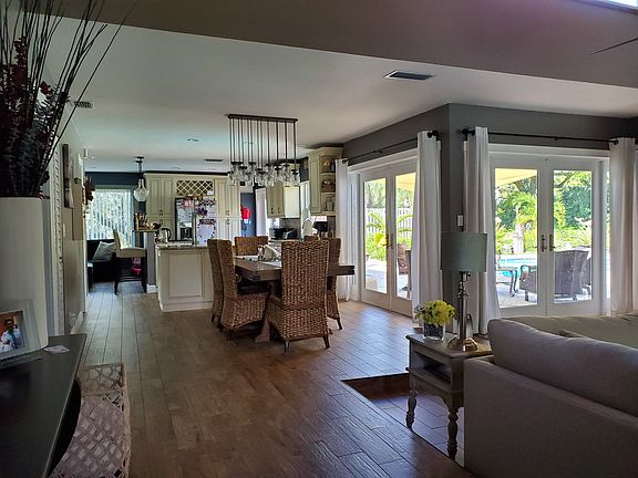 3rd image of 6863 NW 26th Way